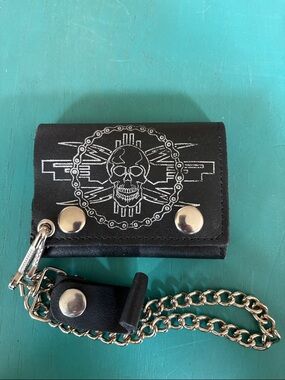 Black Skull Chain Bifold Key Wallet